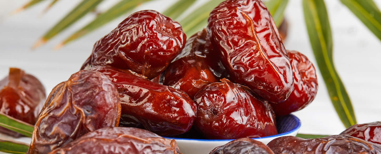 Dates Trading